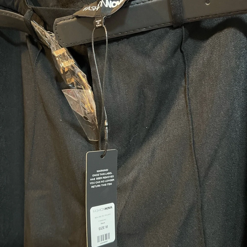 Fashion Nova benji belted Black Trousers - Picture 3 of 4